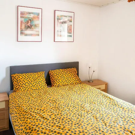 Cosy Detached House With Small Garden In The Centre Of Brilon ברילון